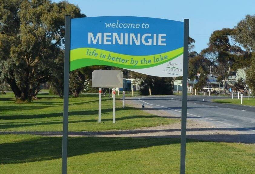 Wanting to become more than a toilet stop for visitors travelling to Robe or some other place, Meningie took hold of its most famous story.