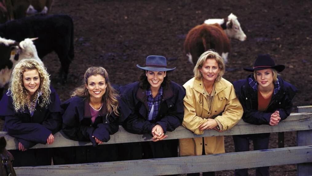 Cast of TV program McLeod's Daughters. (L-R) actresses Rachael Carpani, Bridie Carter, Lisa Chappell. Sonia Todd and Jessica Napier. Picture: Nine Network