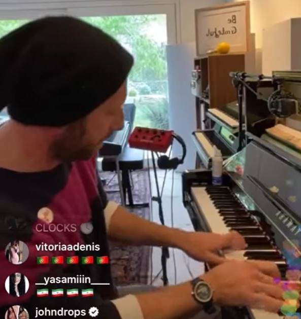 Chris Martin: Doing his thing - for free on social media. Photo: screen grab.
