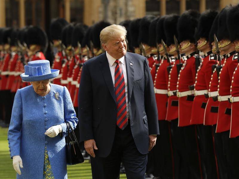 US President Donald Trump (R) will visit the United Kingdom from June 3 to 5.