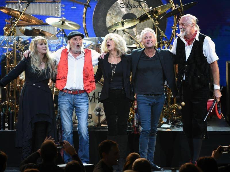 Fleetwood Mac is disputing a lawsuit by Lindsey Buckingham after he was left off their new tour.